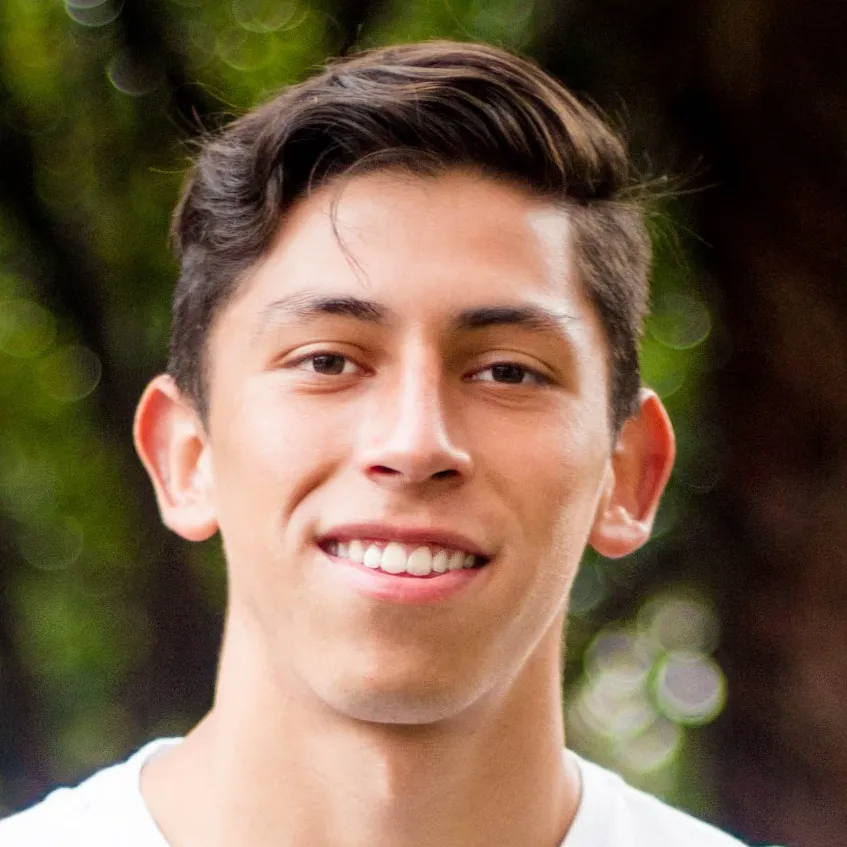 Rodrigo Velarde, cliente de terapia individual en Vive Healthy